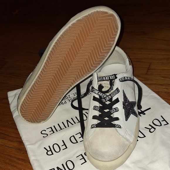 Golden goose leather sneaker - Picture 9 of 16
